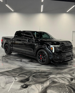 Camioneta todoterreno de alto rendimiento SK 2025 inspirada en la Shelby F-150 - Product Image 1
