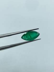 Esmeralda Ovalada de Alta Claridad, Gema Suelta Natural Verde, Suministro de Joyería, Piedra a Granel, Gema Premium 6x12mm 1.45 CTS - Product Image 3