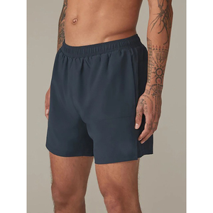 Shorts de sport pour homme en polyester tricoté, couleur unie bleu marine, à séchage rapide, taille élastique, décontractés - Product Image 1