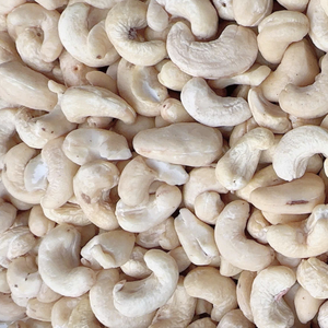 Nueces de Anacardo Orgánicas Tostadas a Granel Baratas Listas para Enviar W240 Anacardos Enteros Orgánicos W320 Santigo Ltd MOQ BAJO - Product Image 1