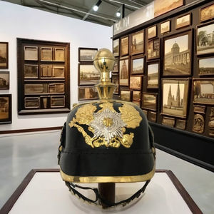 หมวกปิคเคิลเฮาเบของกองทัพทหารปรัสเซียจักรวรรดิเยอรมัน ยุคสงครามโลกครั้งที่ 1 หมวกเหล็กปลายแหลมประดับนกอินทรีขัดเงา ชุดเกราะยุคกลางสำหรับการจำลองสถานการณ์ - Product Image 3