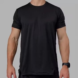 T-shirt léger en mesh pour homme, logo frontal, respirant, séchage rapide, pour la gym, la course, l'entraînement, col rond, uni, manches courtes - Product Image 1