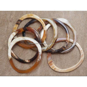 Brazaletes de Cuerno de Búfalo EdgeSlate |   Pulseras Redondas Ultrafinas con Acabado Liso |   Joyería Artesanal Moderna - Product Image 2