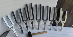 Ensemble de diapasons CHAKRA de 8 pièces, très grands, pour la guérison sonore, fournitures de laboratoire. - Product Image 6