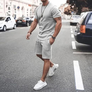 Conjunto de Camiseta y Pantalones Cortos Cargo para Hombre, Fabricante, Algodón, Casual, 2 Piezas, Verano, OEM, ODM, Suministro al por Mayor - Product Image 2