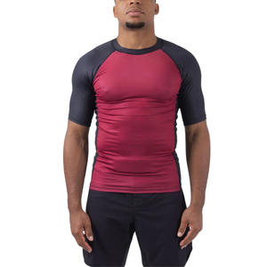 Rashguard personnalisé pour adultes MMA, manches longues, 100% polyester, séchage rapide, compression, UPF50, respirant, fabricant OEM - Product Image 1