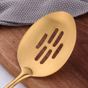 Ensemble de 6 cuillères de service dorées en acier inoxydable, ustensiles de cuisine haut de gamme pour la maison, la salle à manger et les restaurants - Product Image 6