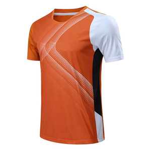 Nouveaux maillots et ensembles de football personnalisés pour adultes unisexes, uniformes de football 100% polyester à manches courtes, séchage rapide, vêtements d'été - Product Image 1