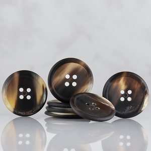 Boutons faits main en corne de buffle, écologiques, modernes, à motif mat, double face, durables, pour manteaux, trench-coats, robes, costumes, pantalons - Product Image 4