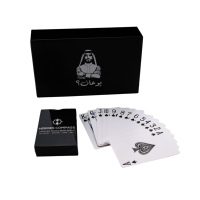 Boîte en papier d'art de haute qualité 350 g/m², conception personnalisée, logo personnalisé, jeu de cartes de poker personnalisé, taille standard pour la famille