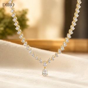 Collar de Moissanita con Corte de Pera Completo para Mujer, Diseño en V, Plata de Ley 925, Joyería para Bodas - Product Image 2