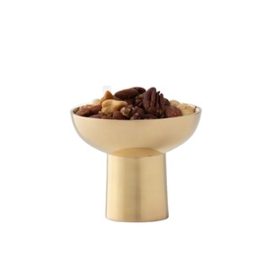 Cuenco decorativo de latón para frutas, diseño Floral, superventas, cuenco de almacenamiento de la mejor calidad, estilo Pedestal, cuencos de lujo para servir bodas - Product Image 2
