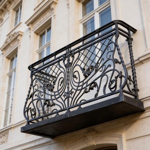 Victorian-style wrought iron balcony railing: rust-resistant, easy to assemble, and featuring an intricate patterned design. - Product Image 6