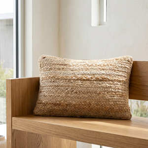 Housse de coussin lombaire en jute tressée à la main 30 × 50 cm, coussin décoratif texturé pour banc, décoration bohème - Product Image 1