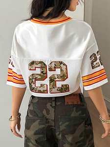 Maillot de football court en maille blanche par sublimation, numéro 22 camouflage, streetwear pour femme, fabricant OEM en gros - Product Image 3