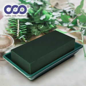 Bandeja floral de color verde oscuro con diseño de 8 pines de sujeción, apta para 1 pieza de espuma floral, ideal para decoración interior y exterior. - Product Image 5