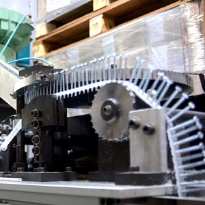 [YOU-ONE Befestigungssysteme] Schrauben-Zusammensetzmaschine für bis zu 1000 Schrauben pro Minute – Schrauben- und Sortiermaschine - Product Image 5