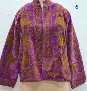 Veste en velours brodée Suzani en coton, faite à la main, de luxe, taille unique, modeste, unisexe, style ouzbek, dernière tendance britannique - Product Image 6