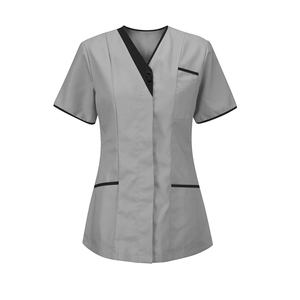 Conjunto de uniforme médico gris para mujer con ribete negro, top de algodón y poliéster con cuello en V y pantalones con cintura elástica. - Product Image 4