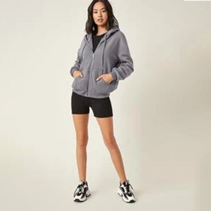 Sudadera Ligera para Hombre para Uso Diario, Confeccionada con una Mezcla de Algodón Premium que Garantiza Comodidad Durante Todo el Día, Tanto en Casa como en el Trabajo - Product Image 4
