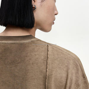 เสื้อยืดคอตตอนสำหรับผู้ชายแบบ100% เสื้อยืดแนวสตรีทสปอร์ตทรงยาวโอเวอร์ไซส์พร้อมลายโลโก้ตามสั่งแบบดิจิตอล - Product Image 3