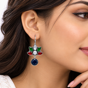 Vente en gros de boucles d'oreilles créoles tendance en acier inoxydable, style tribal bohème, multicolores et à motif floral |   Bijou ethnique en argent oxydé avec zircon - Product Image 2