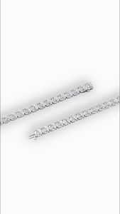 Bracelet tennis élancé et épuré à quatre griffes avec diamants de laboratoire ronds, 10 carats, Or 10K, Bijoux de luxe, Fournisseur en gros - Product Image 4