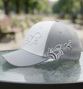 Casquette de baseball brodée personnalisée en coton blanc, 6 panneaux, ajustée, unisexe, pour le sport, le golf, la mode, avec logo frontal à motif lettres - Product Image 3
