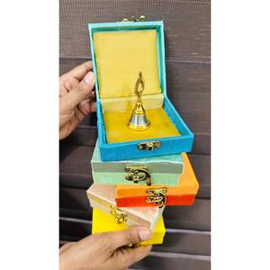 Campana de Latón Plateado de Primera Calidad para Pooja, Decoración Tradicional para el Hogar, Campana de Meditación de Latón Hecha a Mano, Campana Budista Tibetana Retro - Product Image 1