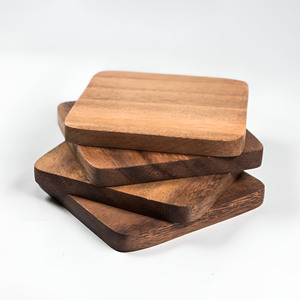 Soucoupes en bois d'acacia artisanat en bois bon marché ensemble de napperon à tasse carrée sous-verres en bois faits à la main - Product Image 1