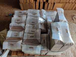 Bloc de tourbe de coco compressé 5KG, faible EC, lavé et tamponné |   Substrat de culture durable |   Fabricant et exportateur d'Inde - Product Image 3