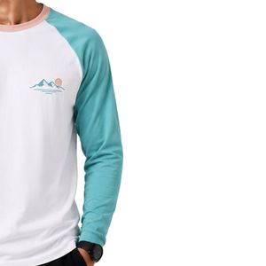 Camiseta de manga larga raglán blanca y azul aguamarina para hombre, de algodón premium, cuello redondo, informal, estilo béisbol, ropa personalizada OEM. - Product Image 4