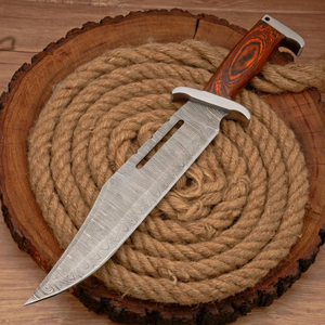 Couteau de chasse à lame fixe Pasha Enterprises Custom Damascus Long Clip Point, qualité industrielle, garantie 3 ans, manche en bois - Product Image 5