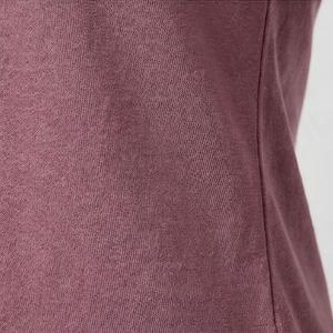 T-shirts brodés pour femmes, couleur personnalisée, qualité supérieure, broderie personnalisée, parfaits pour la mode décontractée et les vêtements professionnels. - Product Image 5