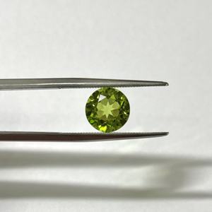 พลอยเพอริดอทดิบทรงกลมธรรมชาติ เจียระไนแบบเหลี่ยม สำหรับทำเครื่องประดับ ขนาด 3 มม. ถึง 10 มม. - Product Image 3