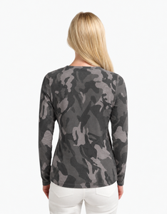 Camiseta de manga larga de camuflaje para mujer, estampado de camuflaje personalizado, calidad prémium, transpirable, informal, de algodón, de manga larga para mujer - Product Image 2