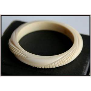 Bracelets de luxe en résine et en bois inspirés de l'art traditionnel, artisanat en bambou et en bois - Product Image 2