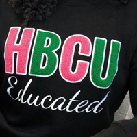 Sudadera Premium de Cuello Redondo para Mujer, con Bordado de Letras Griegas, para Invierno, de Chenille, para Green HBCU