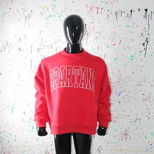 Sweat-shirt à col montant SPARTANS RED, 100% rouge, broderie appliquée, col large, fils fins - Product Image 3