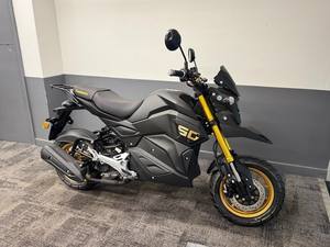 Nouvelle moto automatique Yamaha Ty50 50cc pour apprentis conducteurs, modèle très demandé, à démarrage facile (Twist and Go) - Product Image 2