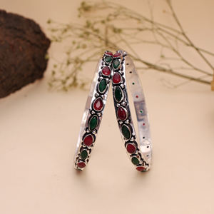 กำไลข้อมือทองเหลืองชุบเงินโบราณแบบทำมือประดับด้วยหินเทียมทรงกลม ดีไซน์แบบชาติพันธุ์ สำหรับผู้หญิง เหมาะสำหรับเป็นของขวัญในงานปาร์ตี้ - Product Image 6