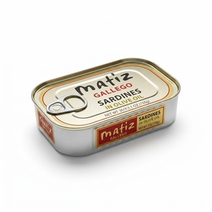 Sardines <span class=keywords><strong>en</strong></span> conserve pures <span class=keywords><strong>à</strong></span> l'huile, produit de poisson transformé de qualité supérieure pour restaurants, supermarchés, services alimentaires et distribution <span class=keywords><strong>en</strong></span> gros - Product Image 1