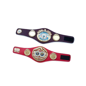 Juego de 3 Cinturones de Campeonato Personalizables en Rojo, Verde y Morado, Cinturones de Boxeo de Primera Calidad con Emblemas Dorados - Product Image 3