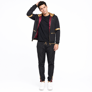 Conjunto de Chaqueta Cortavientos con Capucha, Diseño de Paneles con Mangas Raglán, Combinación de Colores Personalizada, Corte Regular, Cierre con Cordón, Poliéster Ligero - Product Image 3