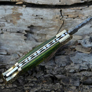 มีดพับใบมีดเหล็กดามัสกัสลายใหม่แกะสลักด้วยมือ ด้ามไม้สีเขียว - Product Image 5