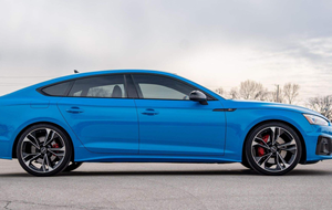 Venta Premium de Auto A-udi S5 349hp V6 AWD - Product Image 2