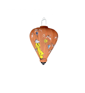 Lanterne en soie de bambou faite à la main d'origine vietnamienne pour la décoration de plafond de restaurant, ambiance festive de célébration de vacances dans les halls d'hôtel - Product Image 6