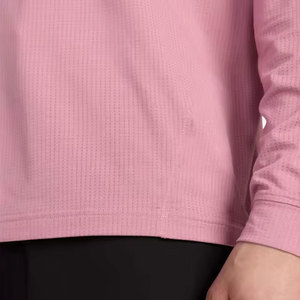 Hoodies de golf pour hommes fabriqués au Pakistan, en tissu respirant et anti-humidité, pour la pratique sur le driving range et les activités de plein air. - Product Image 5