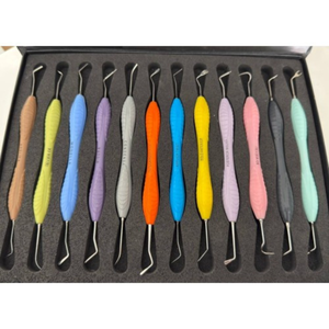 ชุดอุปกรณ์อุดฟันคอมโพสิต 12 ชิ้น พร้อมด้ามจับซิลิโคน Ergomax แบบใช้มือสำหรับงานบูรณะฟัน ปลายสองด้าน ใช้ซ้ำได้ บรรจุในตลับ - Product Image 4