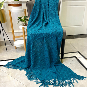 Grande couverture classique neuve, chaude, douce et confortable - Product Image 3